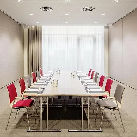 Intercityhotel Frankfurt Hauptbahnhof Sued 호텔 4*