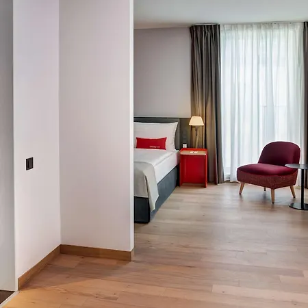 Intercityhotel Frankfurt Hauptbahnhof Sued