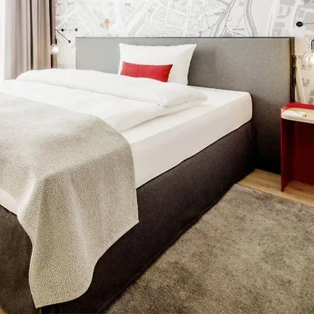 Intercityhotel Frankfurt Hauptbahnhof Sued