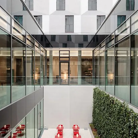 Intercityhotel Frankfurt Hauptbahnhof Sued 4*