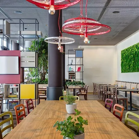Intercityhotel Frankfurt Hauptbahnhof Sued Hotell 4*