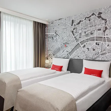 Hotel Intercityhotel Frankfurt Hauptbahnhof Sued 4*