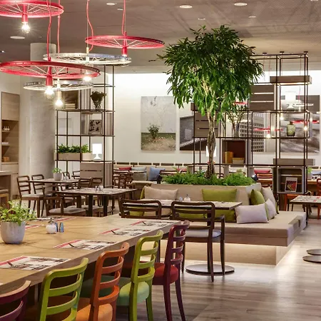 Hotel Intercityhotel Frankfurt Hauptbahnhof Sued 4*