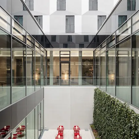 فندق Intercityhotel Frankfurt Hauptbahnhof Sued 4*