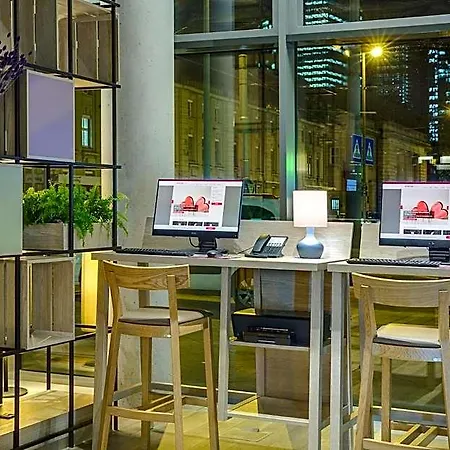 Hotel Intercityhotel Frankfurt Hauptbahnhof Sued 4*