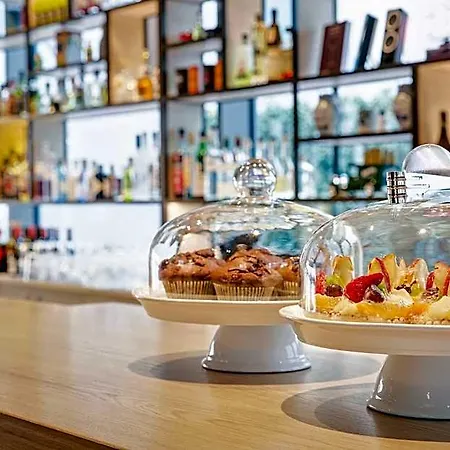Intercityhotel Frankfurt Hauptbahnhof Sued 4*