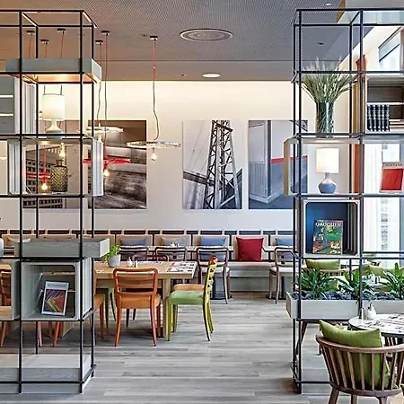 Intercityhotel Frankfurt Hauptbahnhof Sued 4*