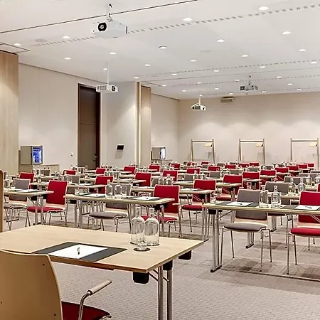 Hotel Intercityhotel Frankfurt Hauptbahnhof Sued 4*