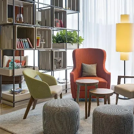 Intercityhotel Frankfurt Hauptbahnhof Sued 4*