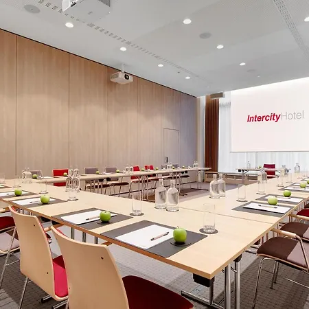 Intercityhotel Frankfurt Hauptbahnhof Sued