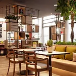 Hotel Intercityhotel Frankfurt Hauptbahnhof Sued 4*