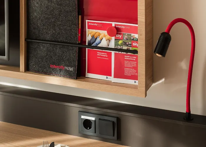 Intercityhotel Frankfurt Hauptbahnhof Sued 4*