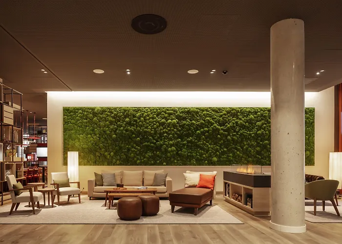 Отель Intercityhotel Frankfurt Hauptbahnhof Sued 4*